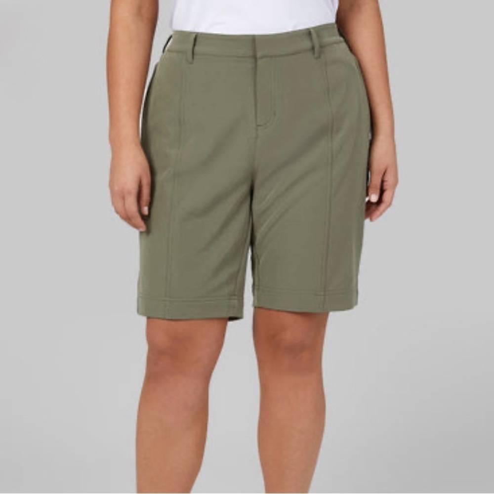 32 Degrees Green Stretch Woven Bermuda Shorts Size 18